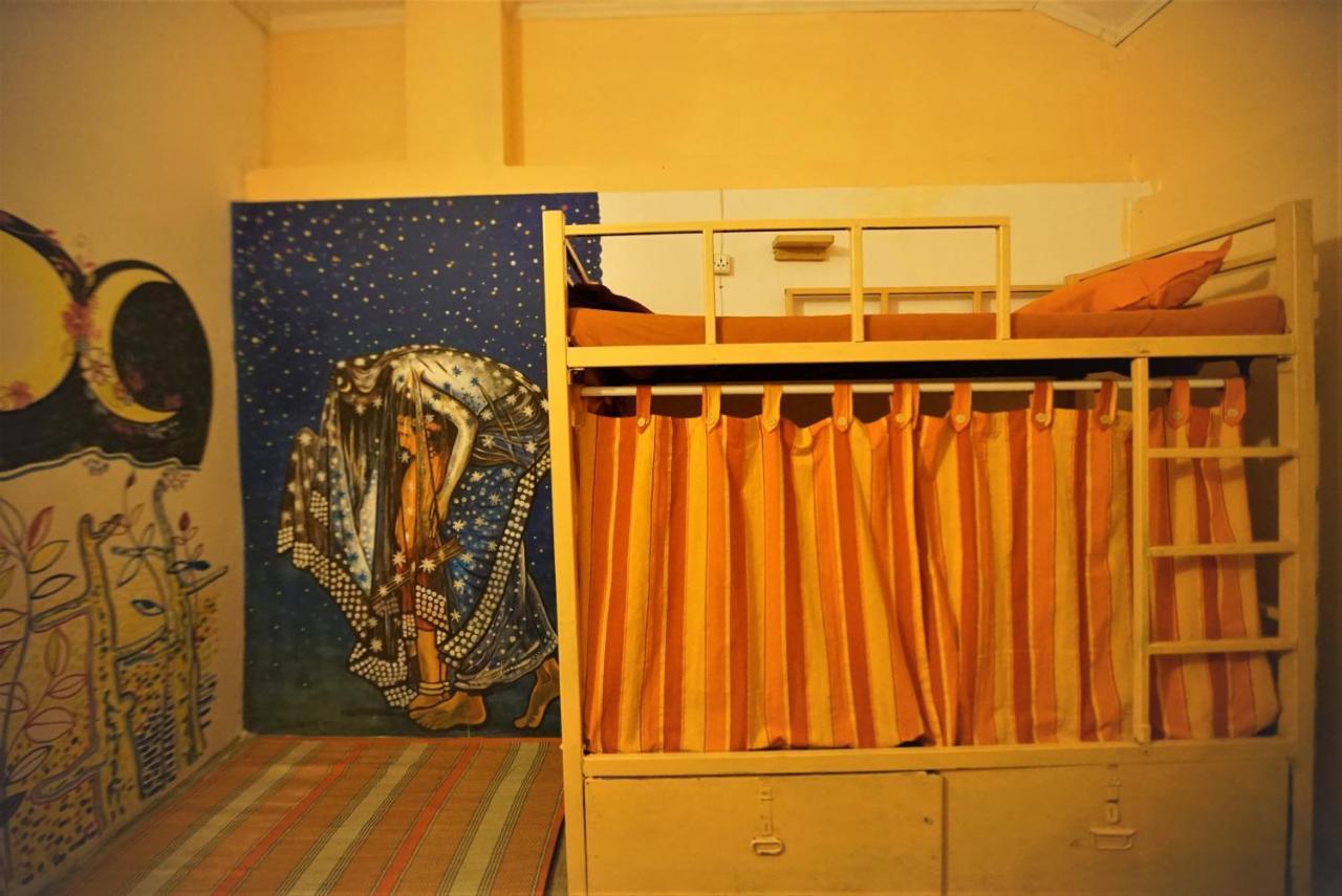 Gaia Hostels Анжуна Екстер'єр фото